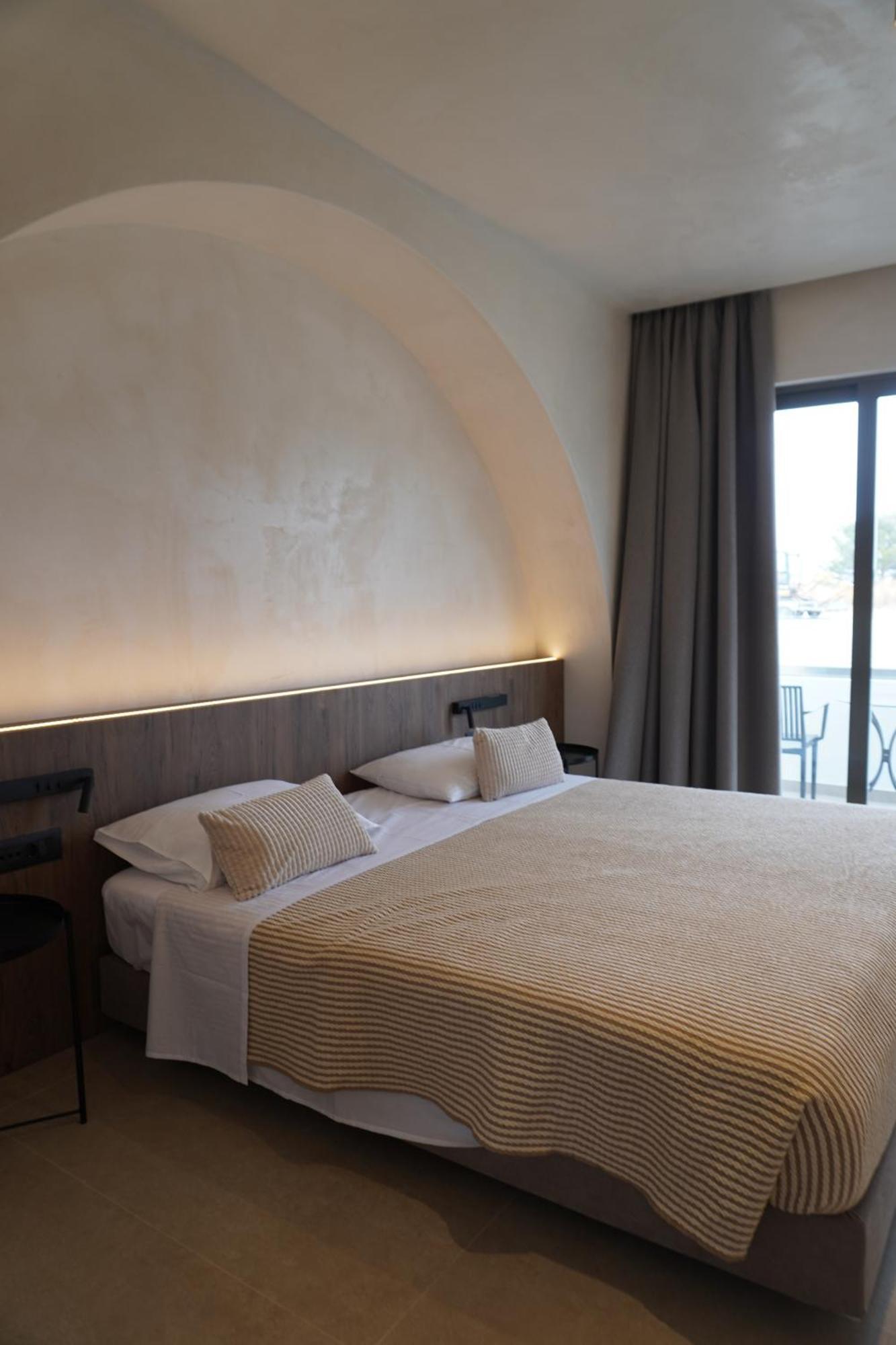 פליראקי Ano Kampos Hotel מראה חיצוני תמונה