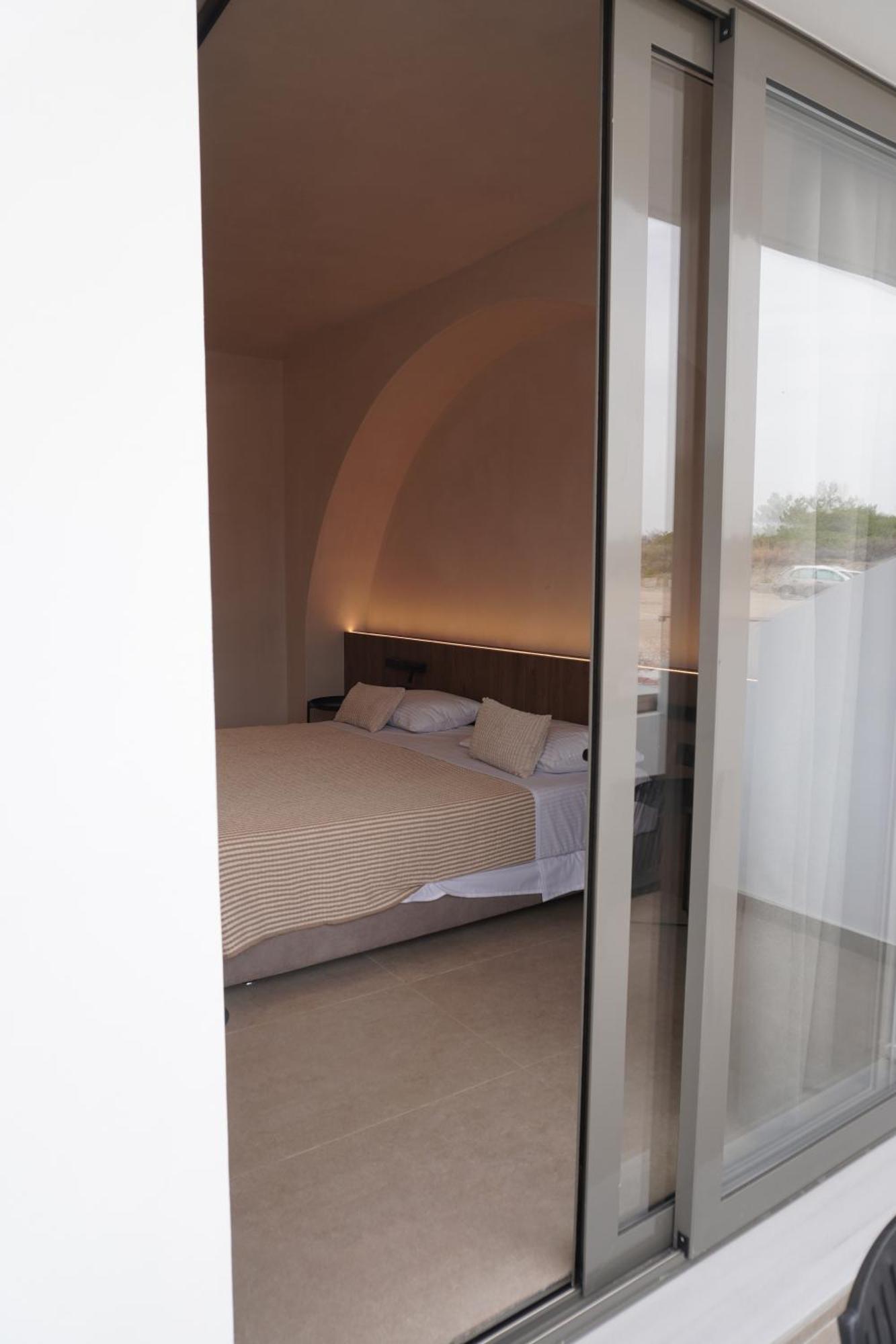 פליראקי Ano Kampos Hotel מראה חיצוני תמונה