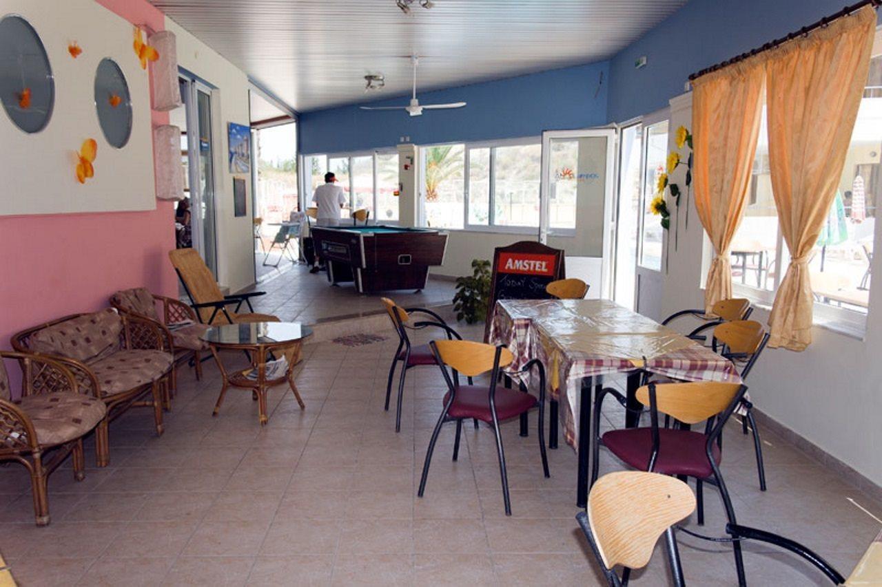 פליראקי Ano Kampos Hotel מראה חיצוני תמונה